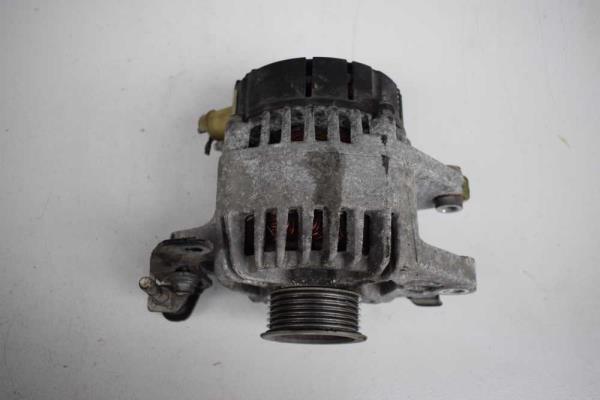 ALTERNATEUR 70AMP CITROEN C1 / PEUGEOT 107 / TOYOTA AYGO 1.0ESSENCE - Vue 2